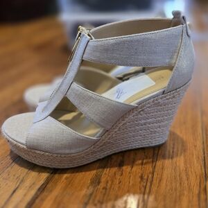 Michael Kors Damita Wedge Sandals NWT